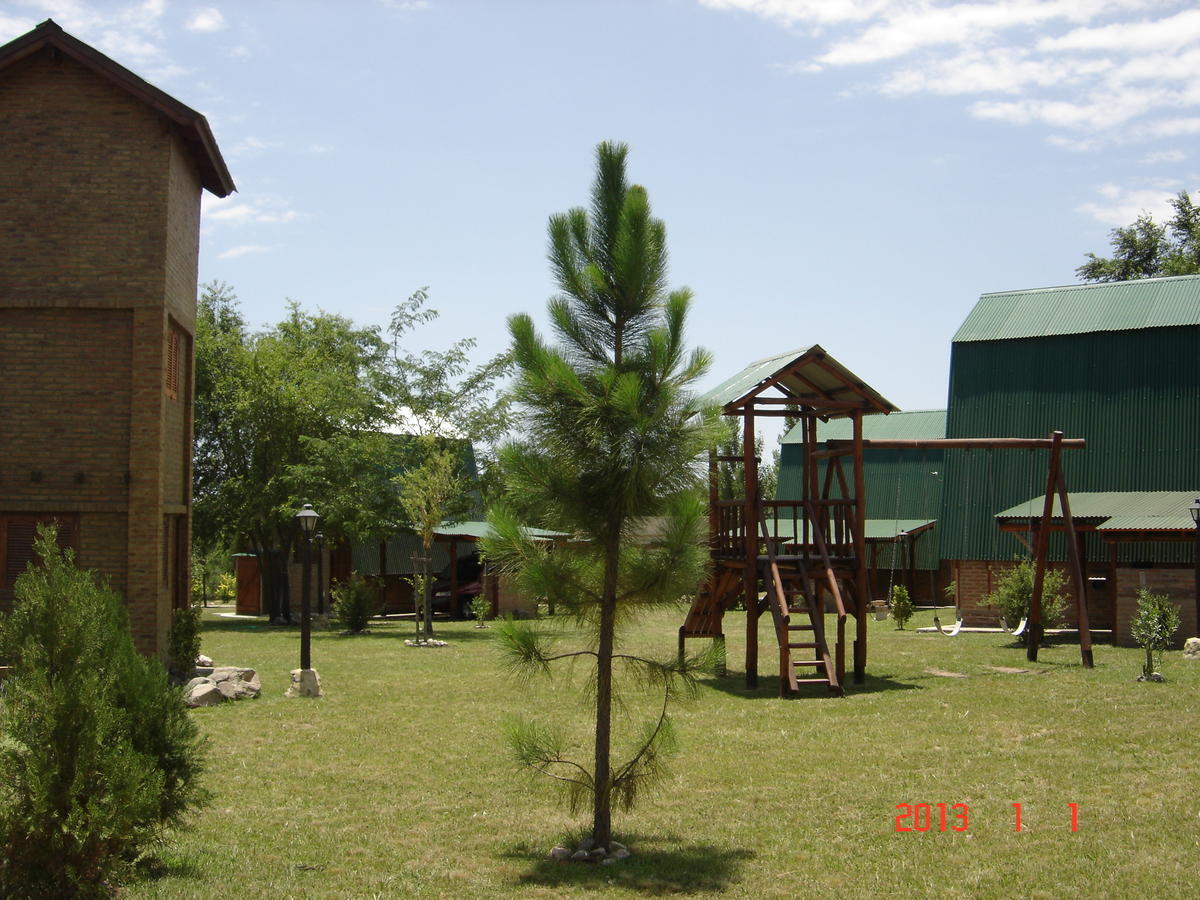 Cabanas Ecos Del Rio Los Reartes Ruang foto