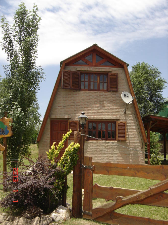Cabanas Ecos Del Rio Los Reartes Ruang foto