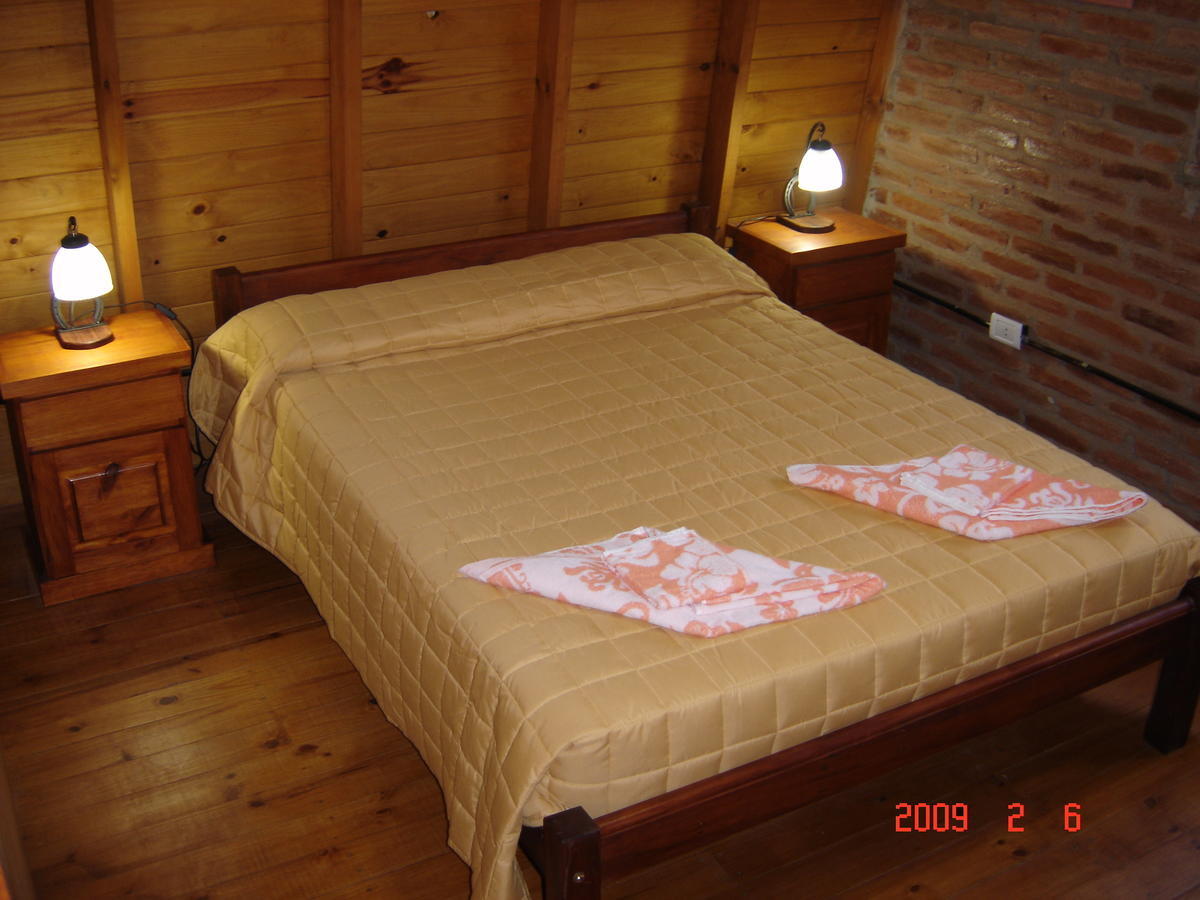 Cabanas Ecos Del Rio Los Reartes Ruang foto